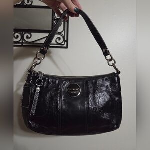 Y2K Coach Black Crinkle Patent Signature Stitch Leather Shoulder Bag